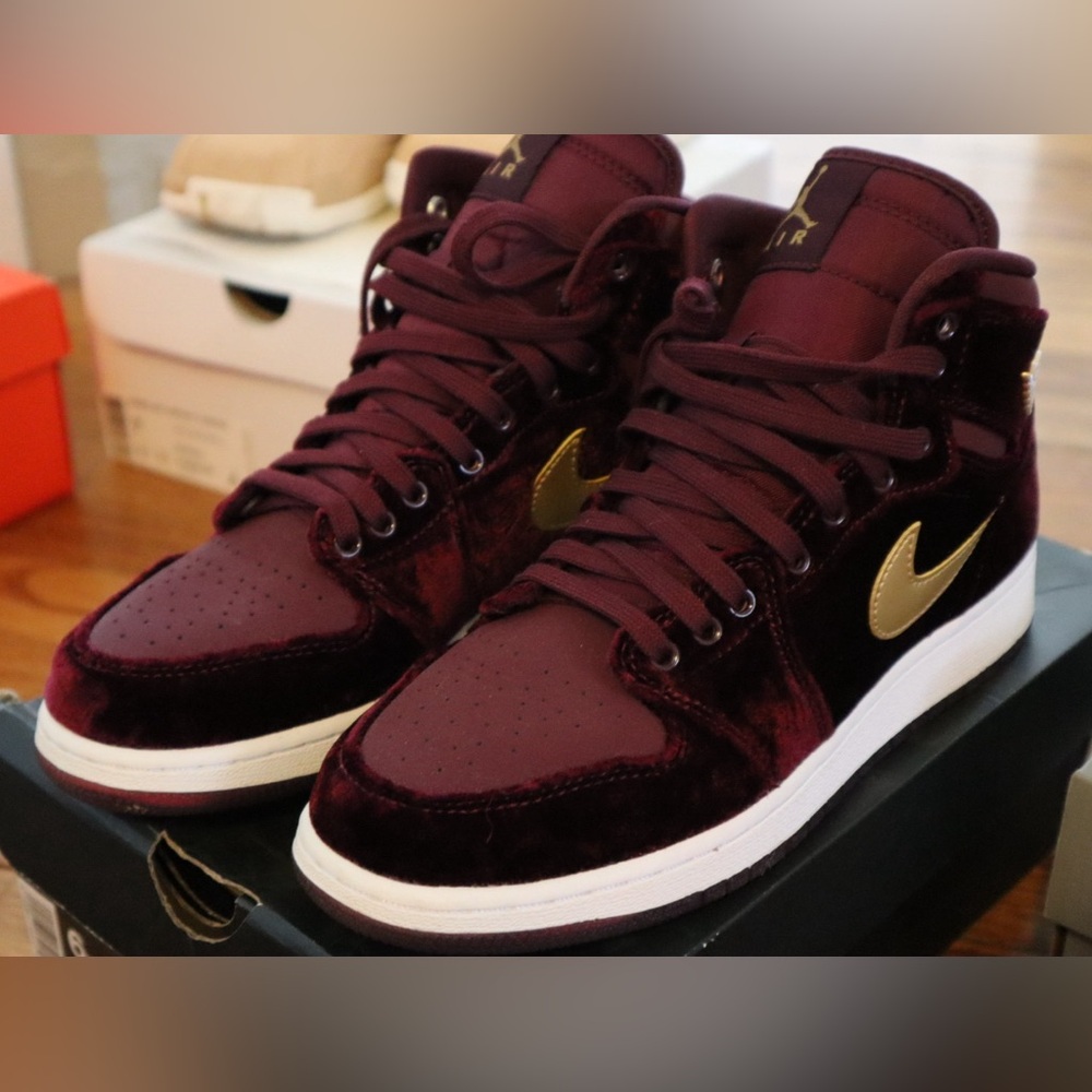 Air Jordan 1